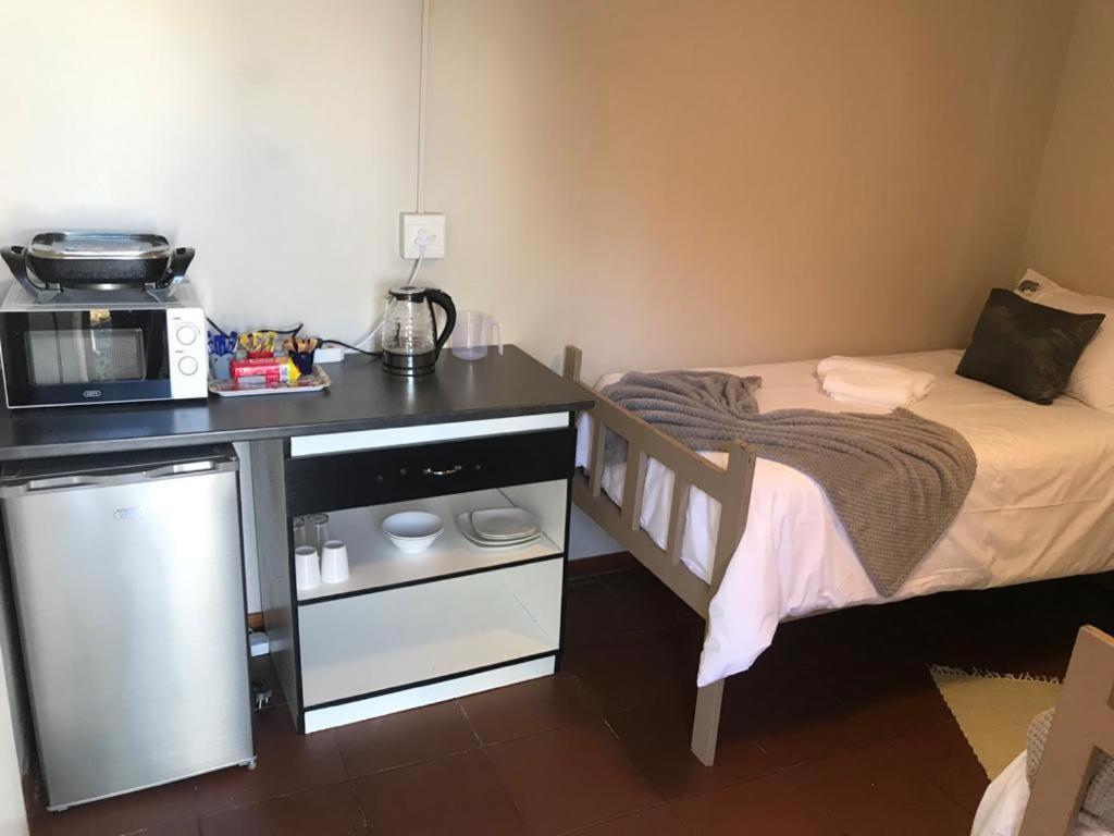 Urbanlife Keetmanshoop Accommodation Exterior foto